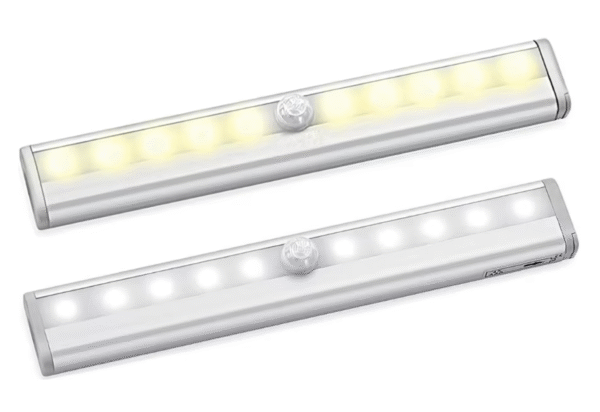 Veilleuse de nuit pour personne âgée – 10 LED - Sur pile AAA - lumières chaudes avec détecteur de mouvement