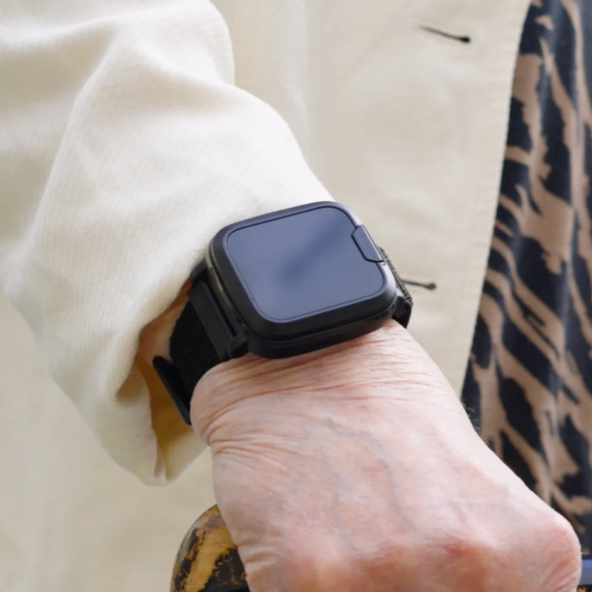 La montre 4G Connectée portée au poignet